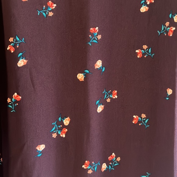 Burgandy dress - Picture 2 of 7